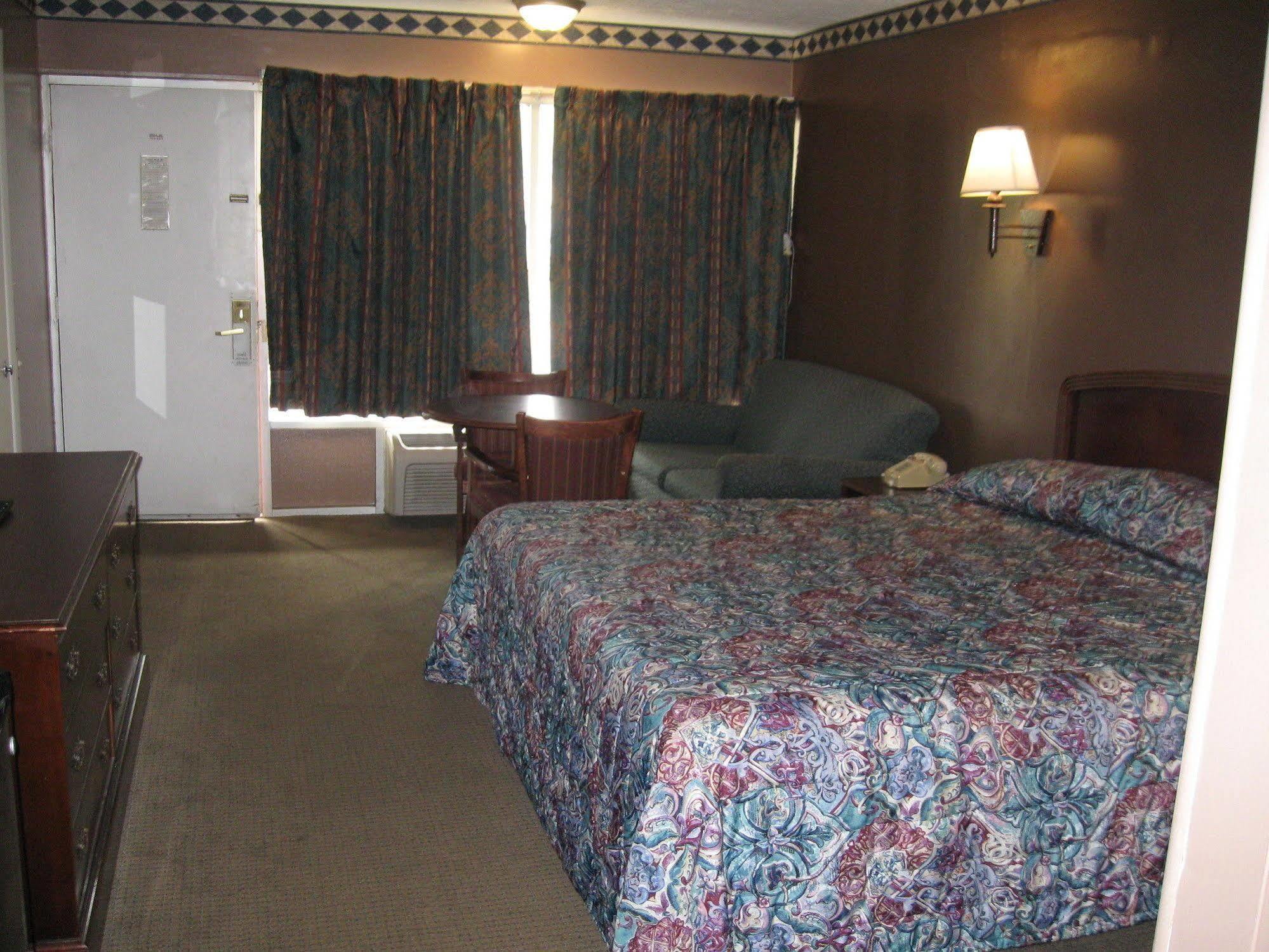 Fincastle Motor Inn Tazewell ภายนอก รูปภาพ